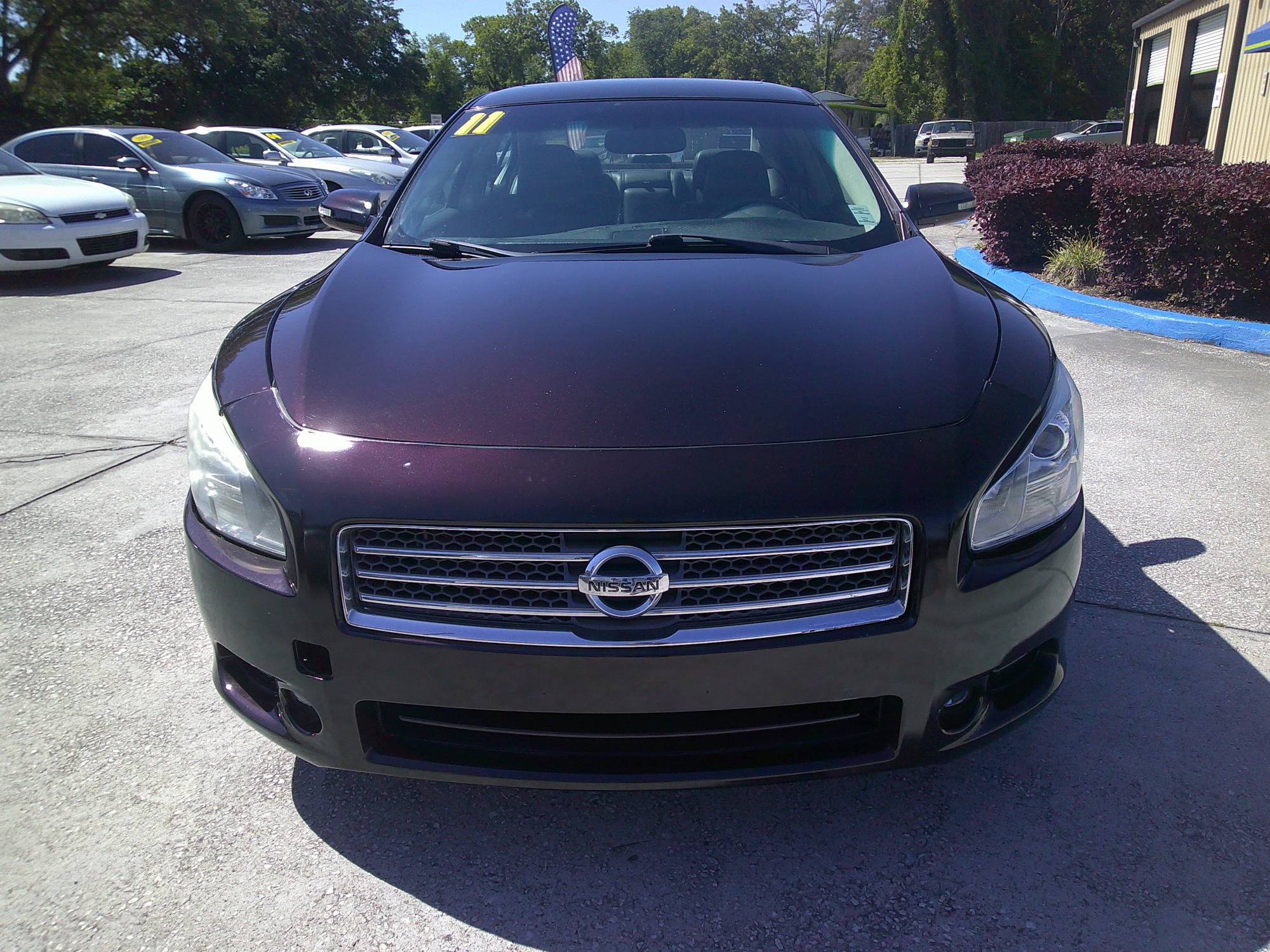 photo of 2011 NISSAN MAXIMA S; SV 4 DOOR SEDAN